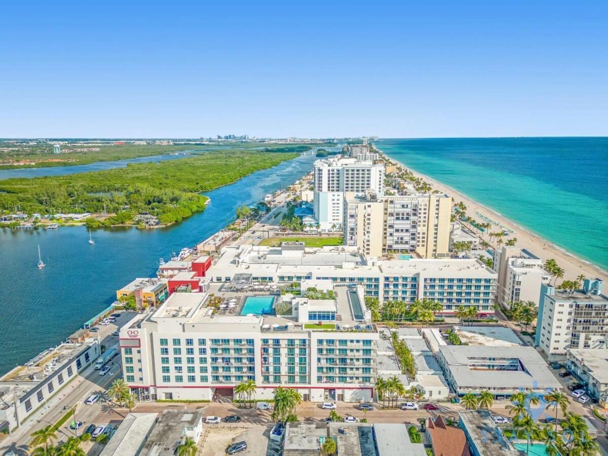 Rooftop Pool & Hot Tub - Gym - Hollywood Beach Eksteriør billede