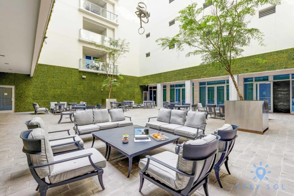 Rooftop Pool & Hot Tub - Gym - Hollywood Beach Eksteriør billede