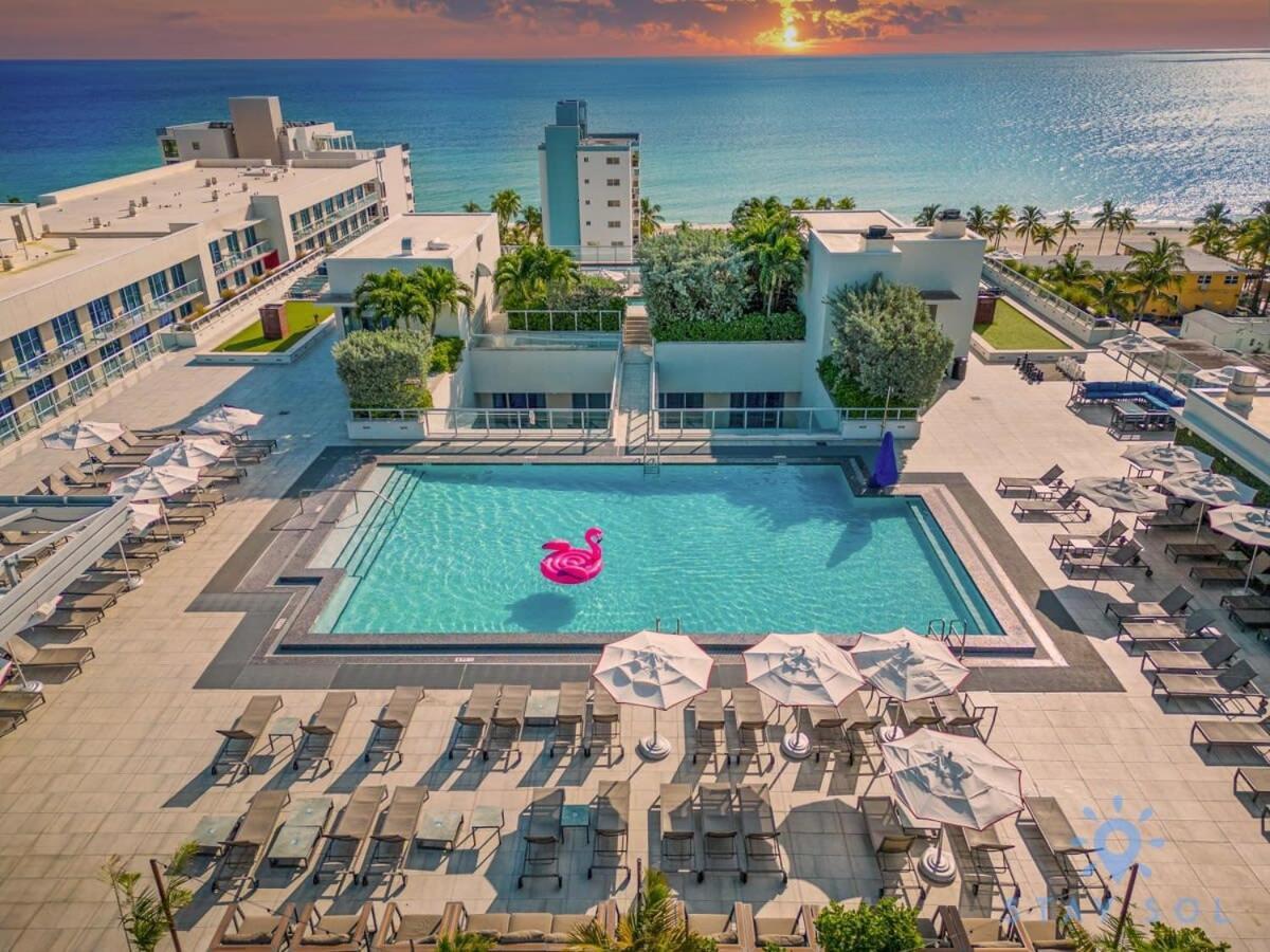 Rooftop Pool & Hot Tub - Gym - Hollywood Beach Eksteriør billede