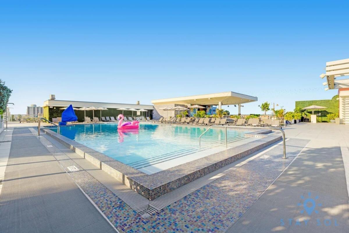 Rooftop Pool & Hot Tub - Gym - Hollywood Beach Eksteriør billede