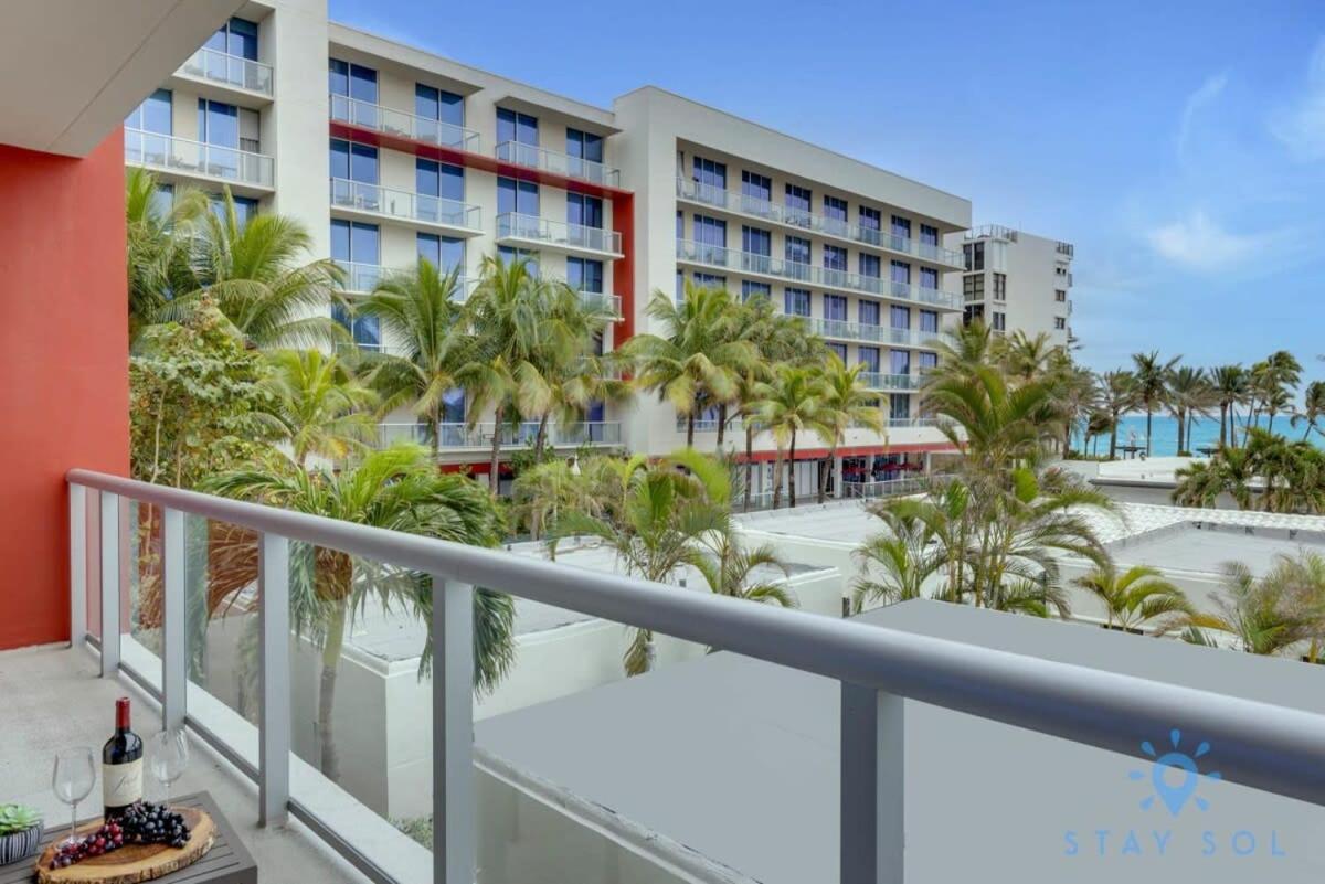 Rooftop Pool & Hot Tub - Gym - Hollywood Beach Eksteriør billede